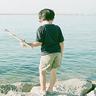 男子突遭重大变故车内连睡7天